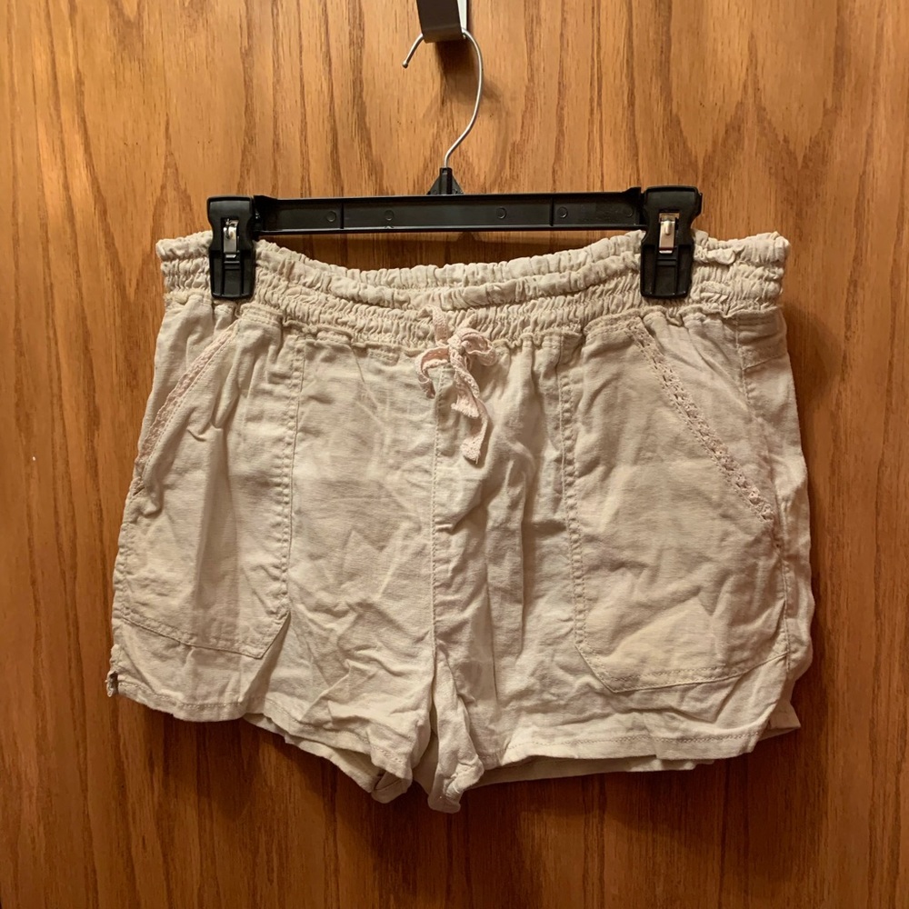 REWIND shorts